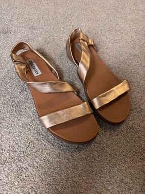 Steve Madden Rose Gold Flat Slingback Sandals